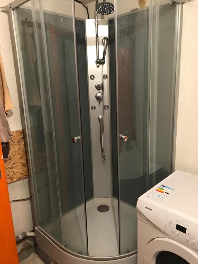 Espace Grenouillit Aubenas Apartment Bagian luar foto