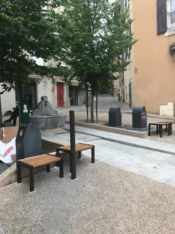 Espace Grenouillit Aubenas Apartment Bagian luar foto